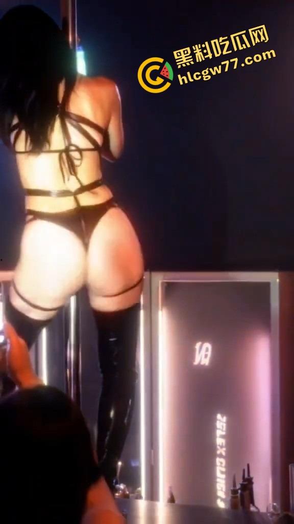 泰州迈阿密钢管舞骚断腿,翘臀狂甩震碎钛合金狗眼,翘臀一扭一甩不充卡干一炮都算你白来!-9