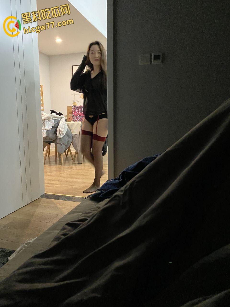 清纯卫校护士【刘思雯】化身淫荡小母狗,宾馆情趣约啪引爆反差诱惑!-4