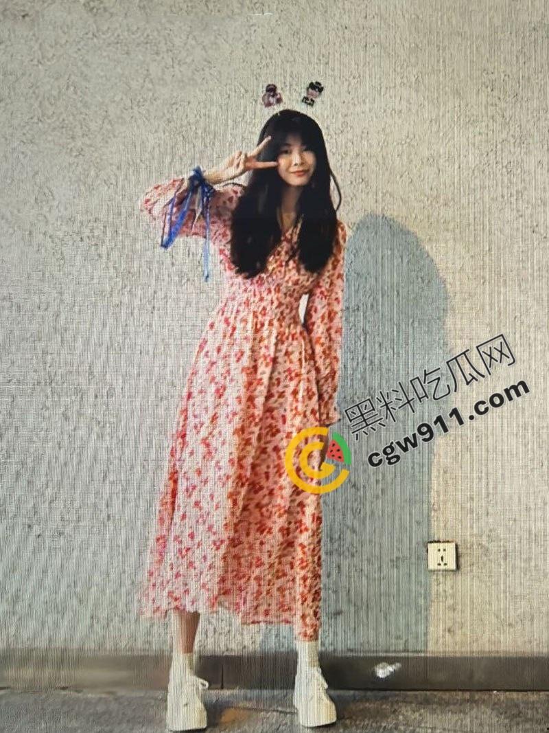 河南许昌新婚小夫妇婚假激情视频泄密!巨乳新娘情趣撩人,丈夫猛攻嫩穴,销魂呻吟震撼全网-4