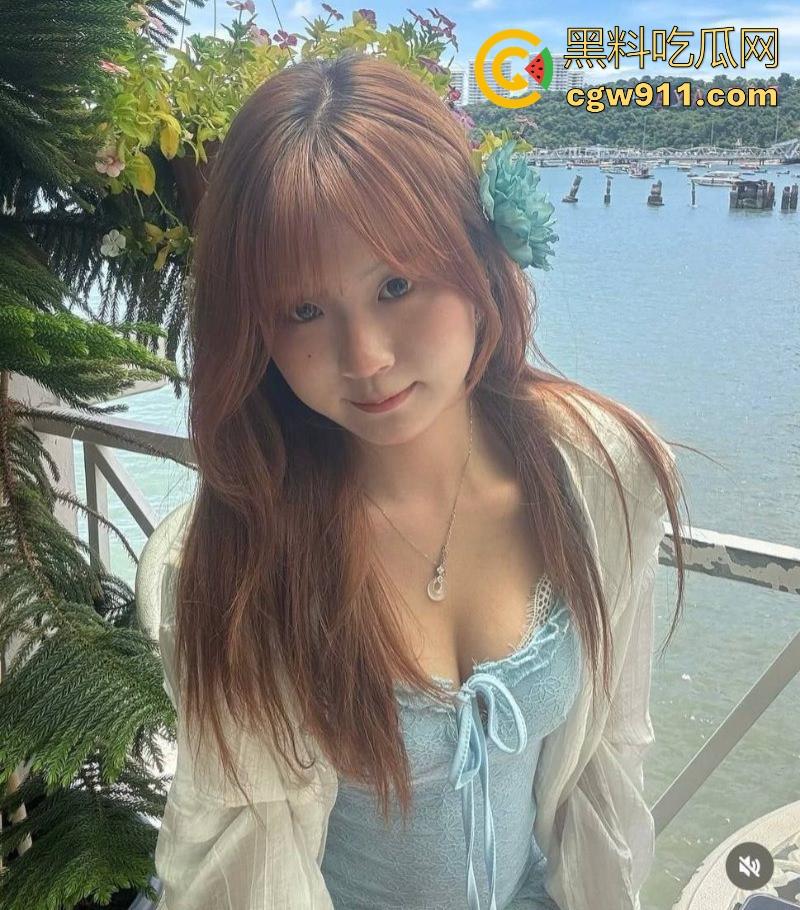 广州风骚小母狗【刘慧】娇小身躯藏不住骚浪本性,被带入酒店彻底拿下,无套后入猛撞翘臀浪叫,肉棒深顶子宫喷汁!-3