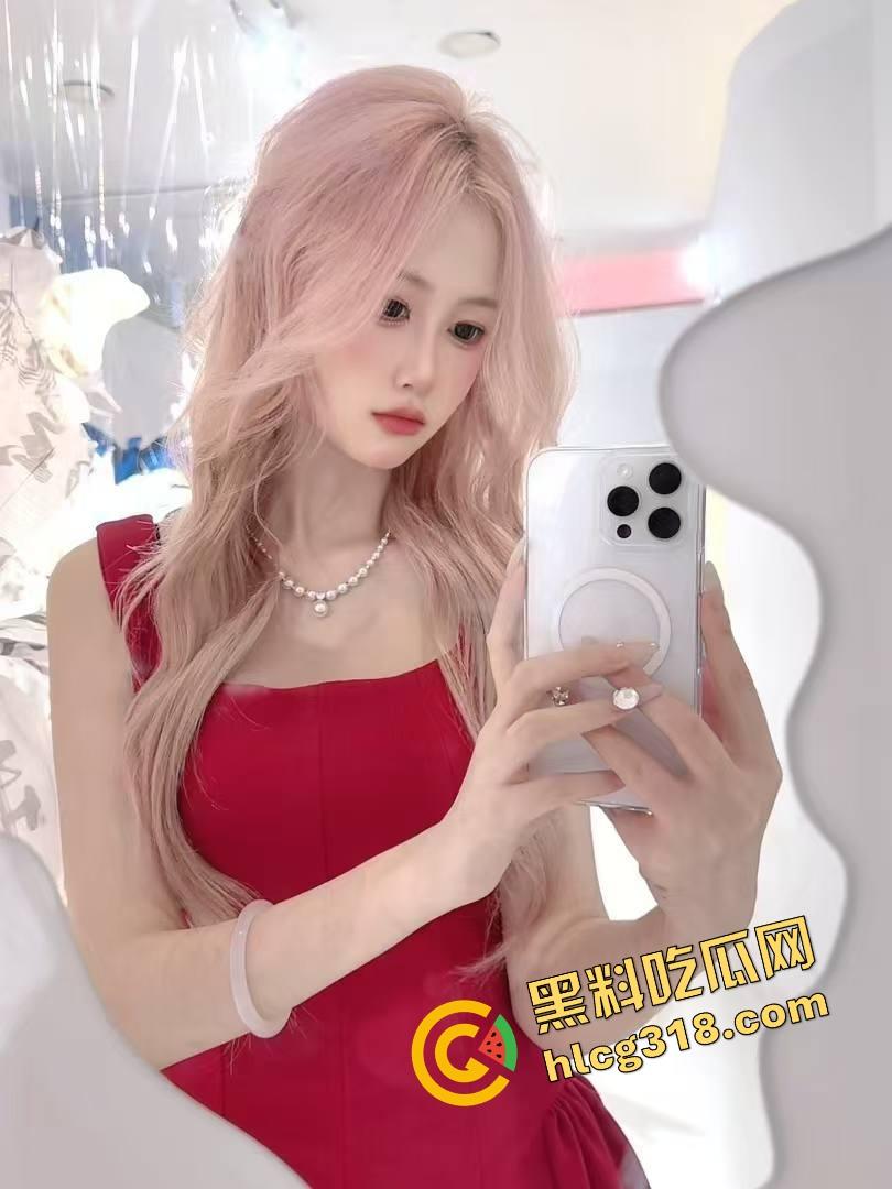 牛逼情侣把儿童乐园当野鸡窝，俩人操得像荡秋千，年轻人技艺高超做爱，监控也是录得一清二楚！-7