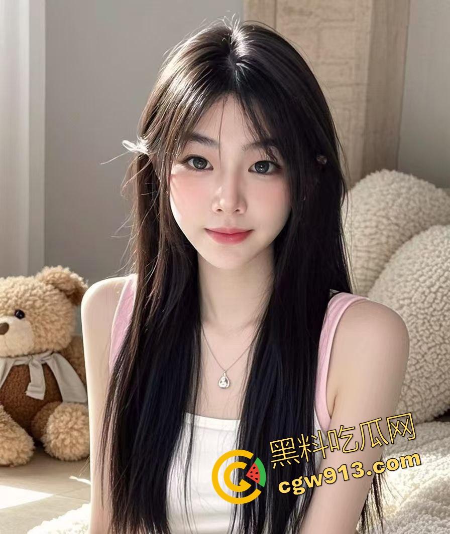 广州健身房私人教练【苏媚】骚得要命,被学员埋头猛舔蜜穴,吮吸得淫水直喷,呻吟声回荡整个房间!-1