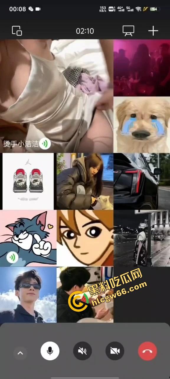 凯迪拉克车友群骚货女车主直播撅奶撩骚,给凯雷德大哥视频看红内裤,车主群里全员吃精吃疯了!-11