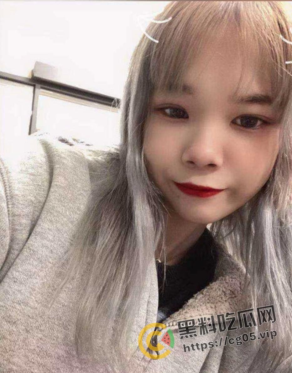 广西南宁朝阳区精神小妹被网调 私密自拍被流出 精神小妹带纹身 先天网调圣体-2