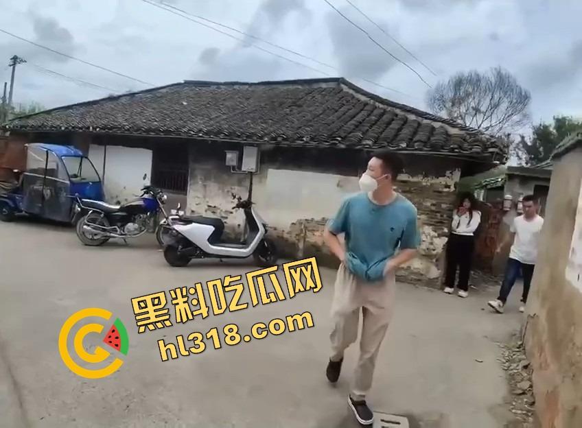 爱情小巷24小时快餐探店需谨慎,支付宝微信成证据链,早起的鸡才有巴吃,别吃个快餐人进去了!-9