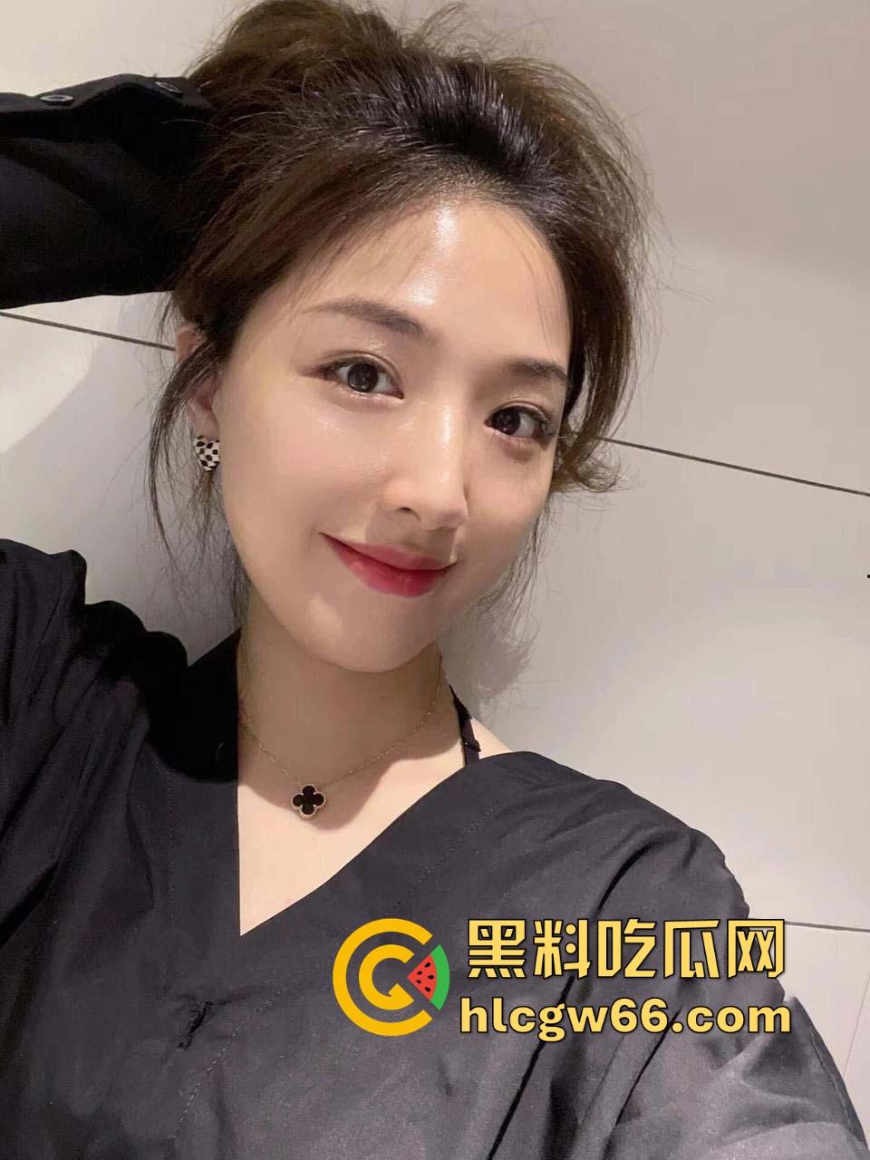 无锡美容院老板娘【李美琴】正值性欲旺年 网上到处约炮不雅视频被炮友泄密 90后宝妈尺度全开!-6