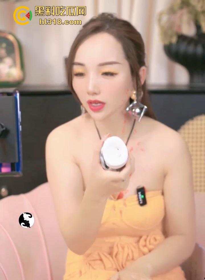 黑料性爱课堂又来啦！性爱导师超长直播讲解，异地恋震动球与滴蜡玩法，各位尝试的时候别买错蜡烛噢！-8