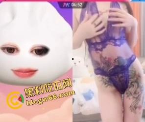 抖音PK惩罚卷疯了!裸舞裸奔都不稀奇了,现在直接真空上阵,一边跳一边抠逼,不露脸就当平台看不见?-5