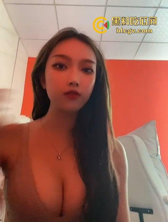 30天搞定单位新来的00后小妹,哄拍内衣视频还真拍了!妹子整顿职场潇洒离去,如今已有男友!-10