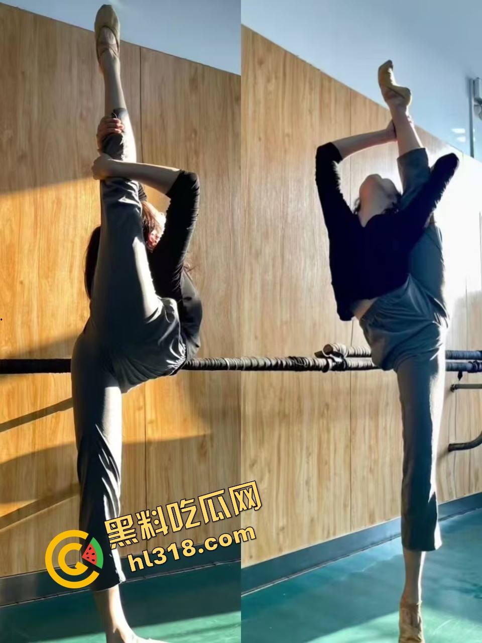 饭局咸猪手大哥一边吃一边抠逼,妹子敬酒嘴上炫啤酒,下面还被摸得湿成一片!-5