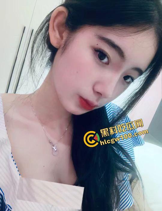 广东湛江反差人妻骚母狗【田芊羽】肉便器深喉吸鸡,大白臀全自动榨精后入!独家曝光流出!-3