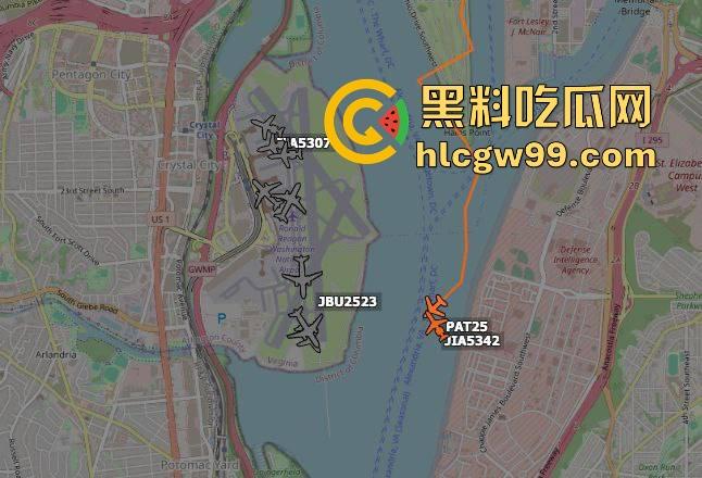 美国惊天空难,堪萨斯飞往弗吉尼亚的航班撞上美军黑鹰直升机,机上疑有高级军官!-3