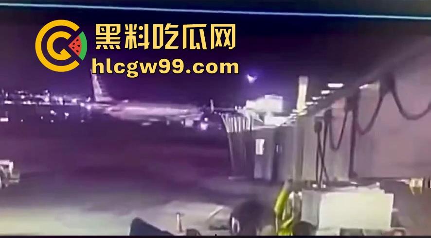 美国惊天空难,堪萨斯飞往弗吉尼亚的航班撞上美军黑鹰直升机,机上疑有高级军官!-5