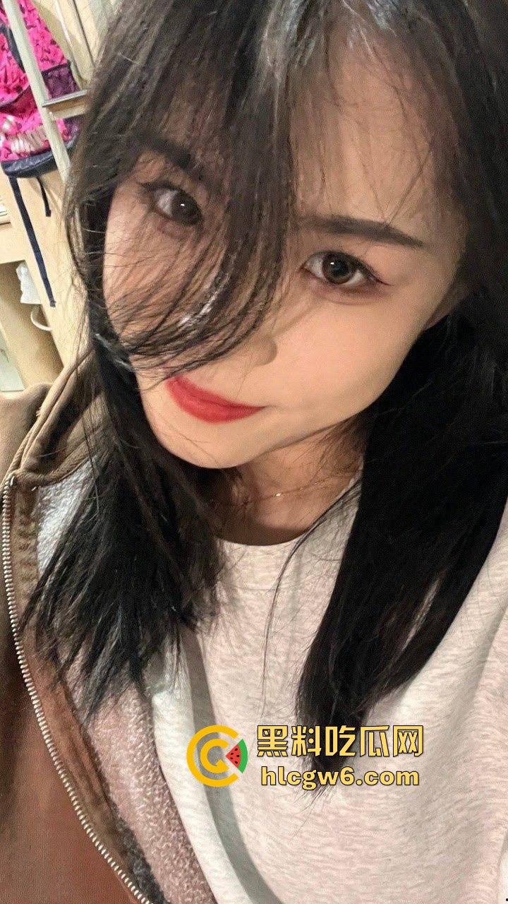 河北师大体育生大战大三学姐『 汤妍 』 18cm巨屌爆发力全开,学姐被干到断片求加时嗷嗷叫求高潮!-5