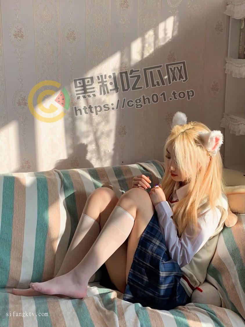 深圳极品黄发妹妹被男炮友勒索不成 私密做爱视频被流出 极品颜值身材 叫床骚的一逼 被干到翻白眼还在喊要-3