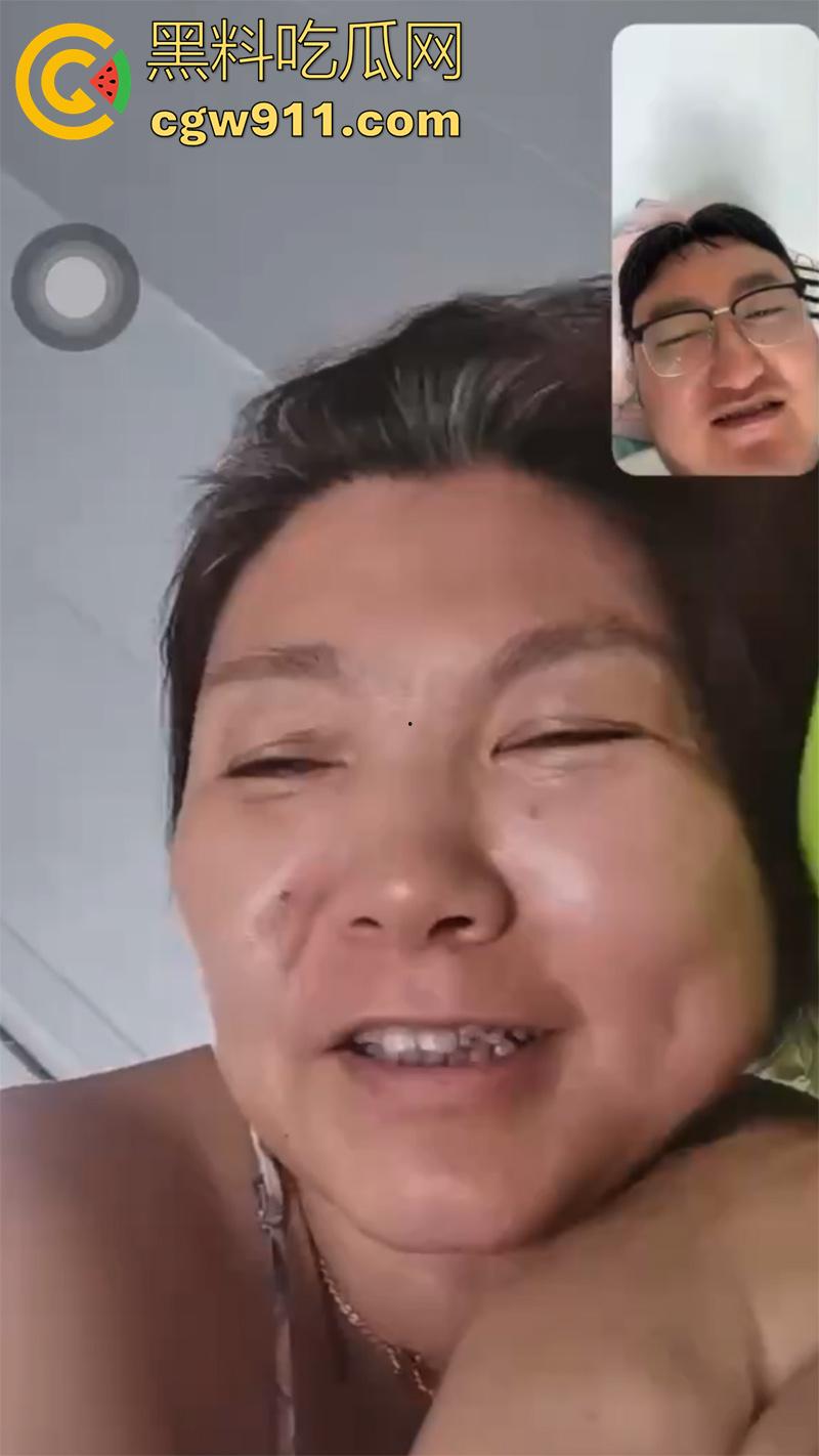 沈阳建筑大学研究生【左一飞】，恋母变态男，跟宿管阿姨谈恋爱，和50多岁大姨乱搞，都可以当你妈妈了！-8