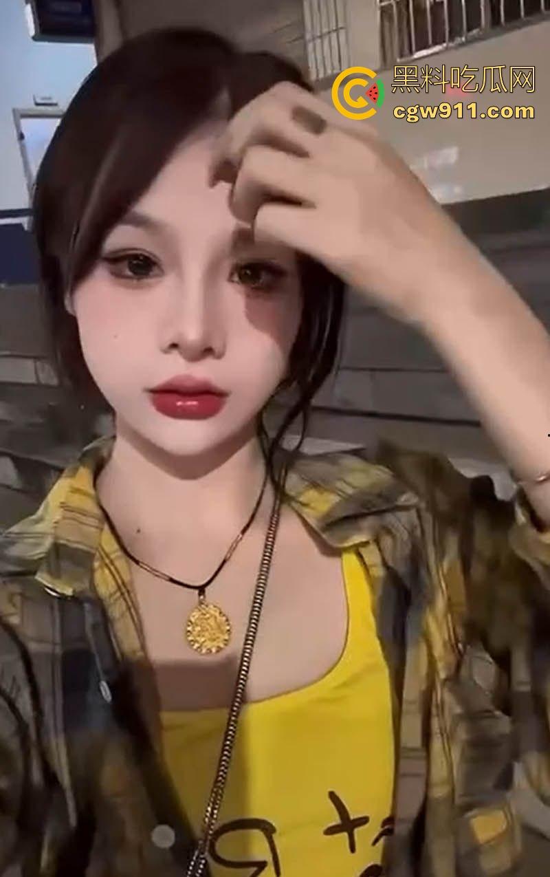 河南技术职业学院极品小妹【张慧慧】私密视频流出，纹身骚货被小伙狂操，乳浪翻飞淫水直喷，反差太刺激！-1