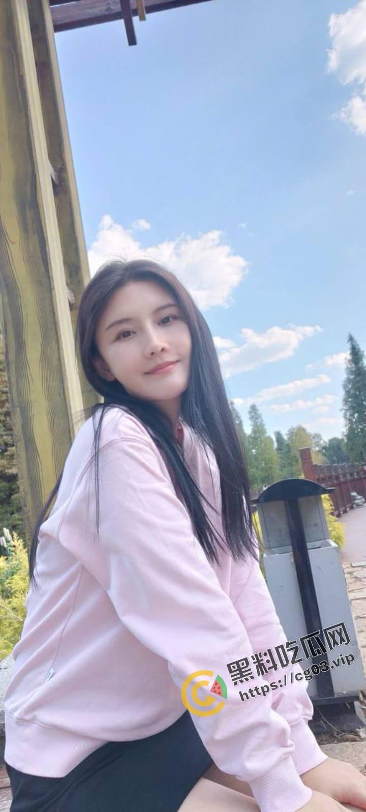 台西高级中学高冷校花  分手后遭渣男前任投稿曝光  在床上竟是浪荡小母狗 海量裸照+性爱视频流出-1