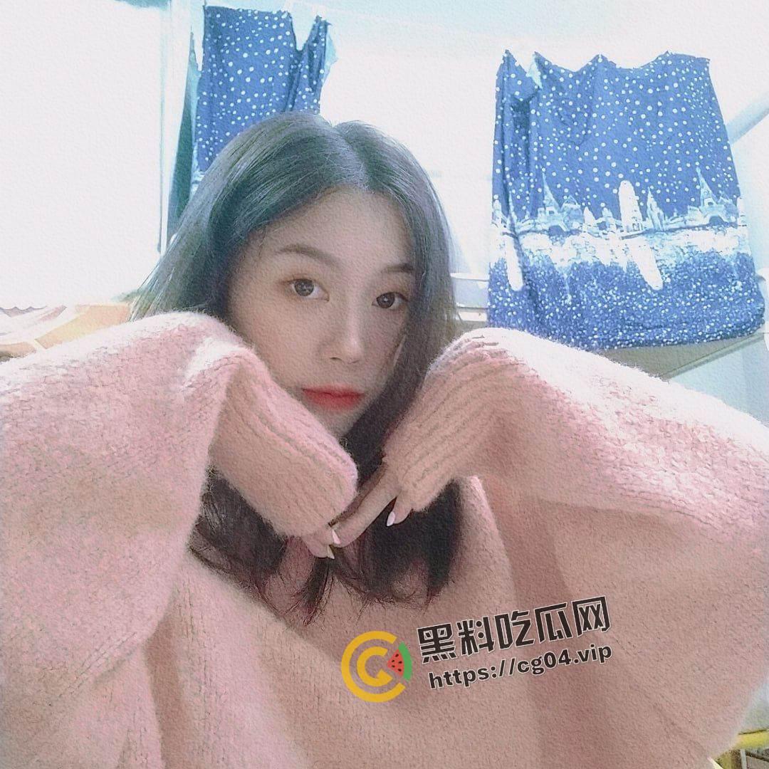 惊鸿一瞥！偷拍学委如厕被发现 不要误会李嘉琪同学 我只是想与你深入讨论更伟大的问题-1