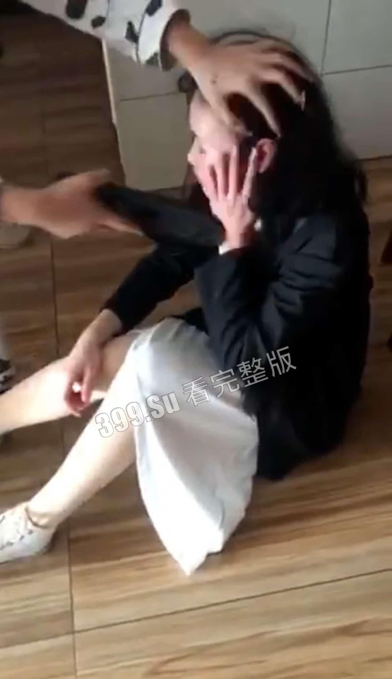 #霸凌 合集 #校园 #殴打 #裸体 小孩子下手就是没轻没重的 （三）-2