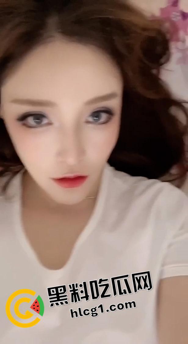 北京知名模特【张莹】艺名【张栩宁】被京都富豪潜规则 暴力抽插 偷拍视频流出-4