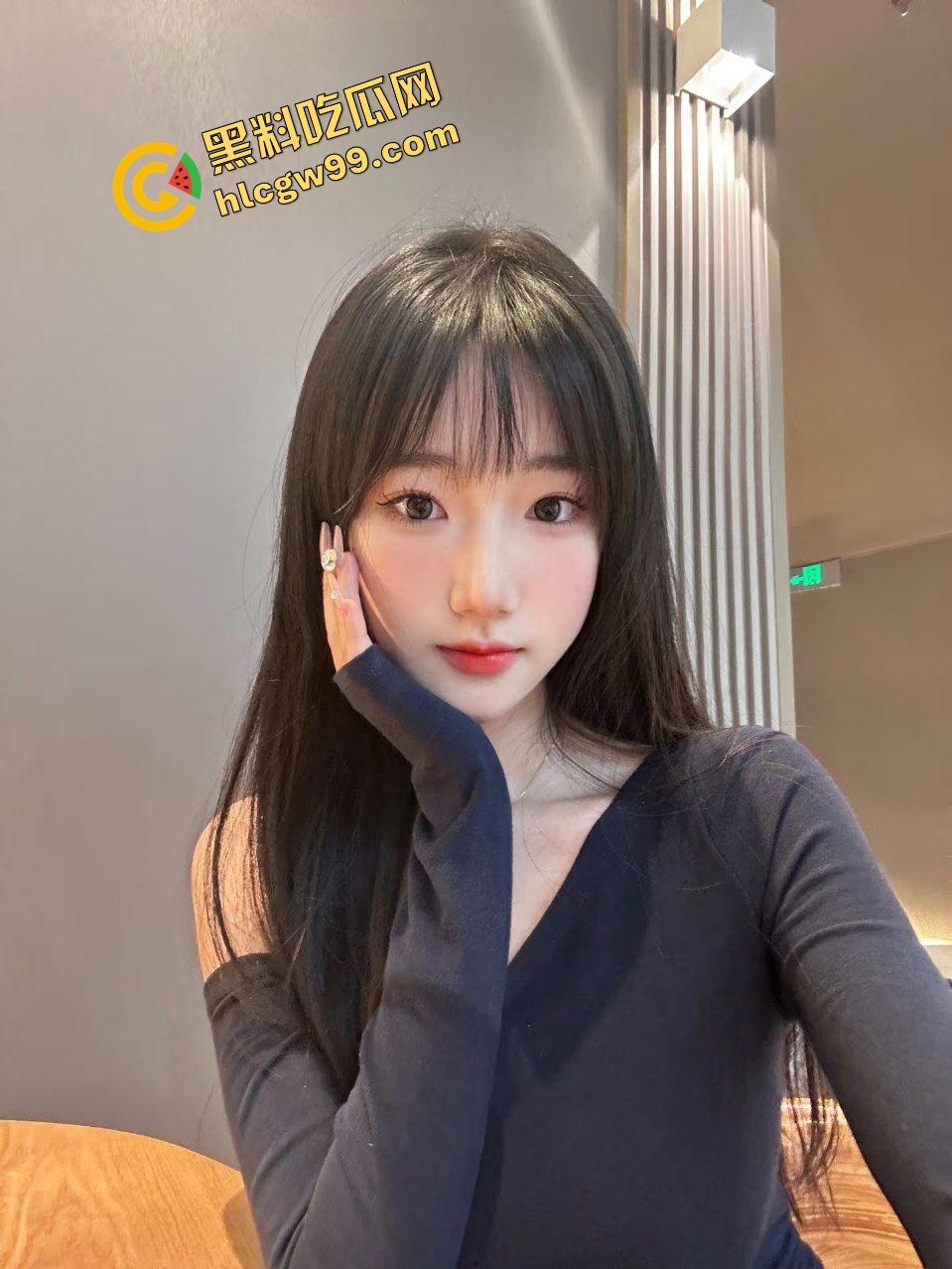 红书抖音甜御反差骚鸡【伤心小椰子】私下约炮金主爸爸，浴室马桶露粉逼激烈后怼爆干！独家曝光！-4