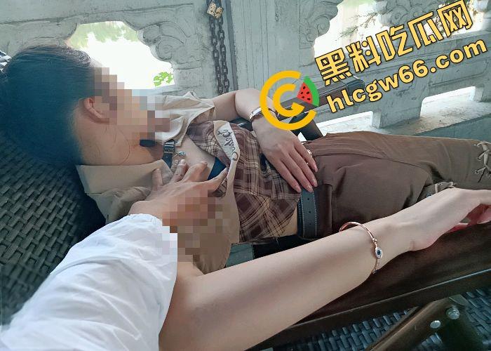 海角半年迷上乱伦，26岁哥馋21岁幼师妹那骚奶肥臀，睡衣晃得想偷拍洗澡照求兄弟们支招！-46