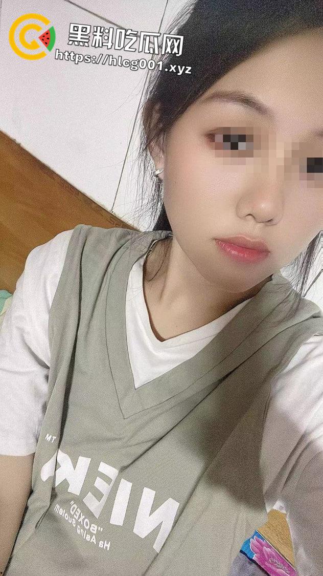 瓜友 投稿爆料一个高颜值反差人妻 奶子都被干憋了叫的也挺有感觉的-2