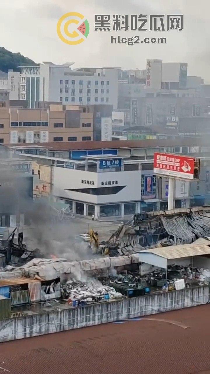 佛山火灾大爆炸！20多家商铺被吞噬，凌晨恐怖场面令人咋舌-10