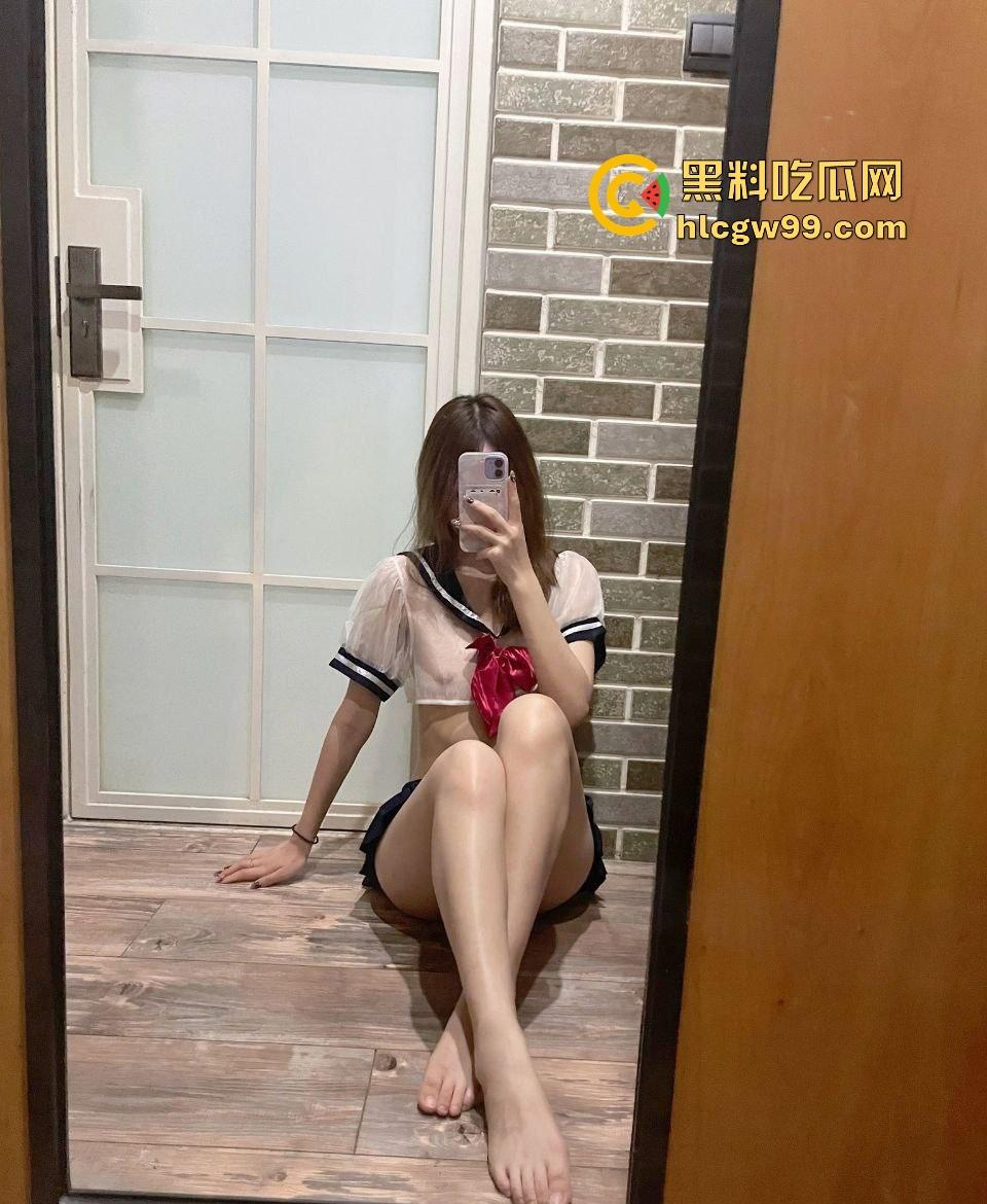 长春师范大学大三学姐【舒怡】为爱记录性爱瞬间，不料遭男友被刺曝光！-4