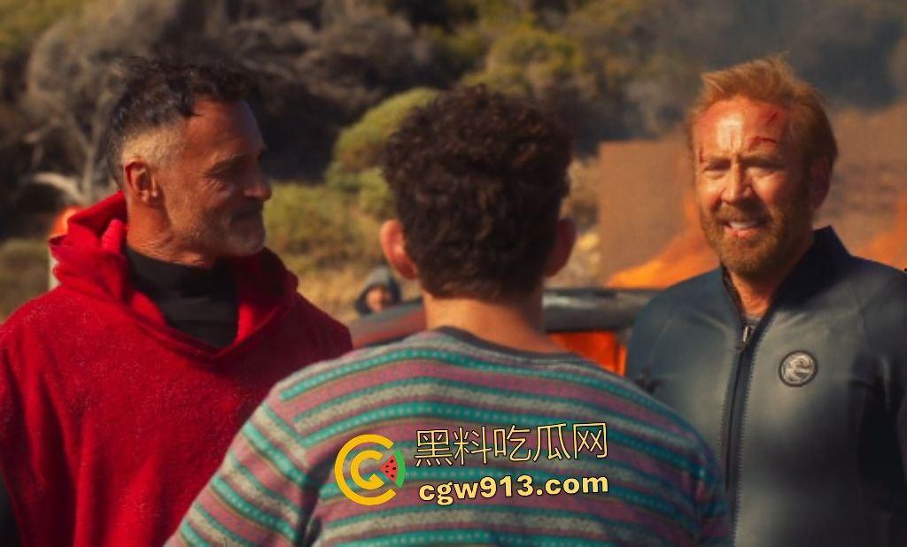 2025惊悚大片【冲浪惊魂】，澳洲海滩凯奇父子遭冲浪黑帮羞辱，凯奇怒火焚天，誓要沙滩所有权！-7