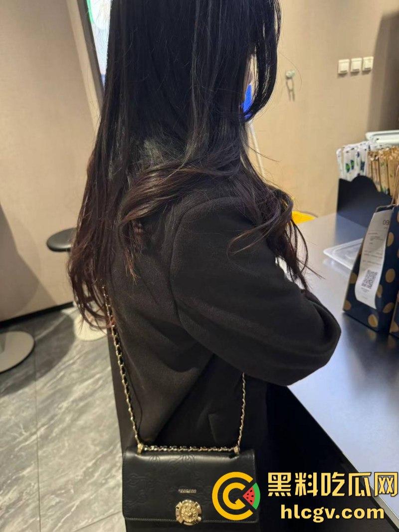 哈尔滨约炮大神 国庆节期间开房轮操数女 鸡巴都磨细了！-34