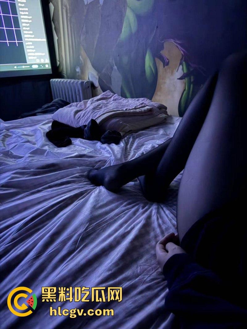 哈尔滨约炮大神 国庆节期间开房轮操数女 鸡巴都磨细了！-43