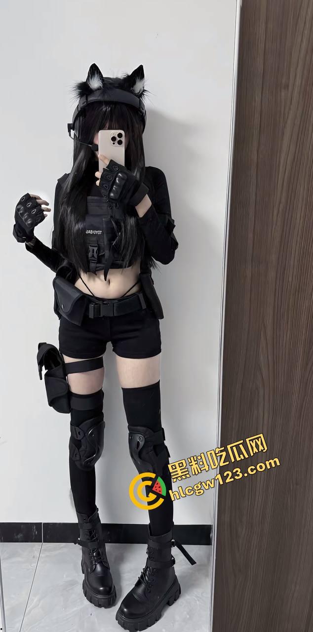 年少不知精子贵，浪逼当前他却性无能？嫩得滴水的鲍鱼只能被手抠，真是暴殄天物第一人！-2