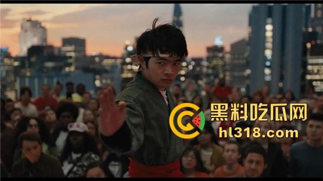 华人少年纽约街头被暴打？成龙怒现身开挂教学，美空手道冠军脸都肿了,『功夫梦』4k在线观看!-4