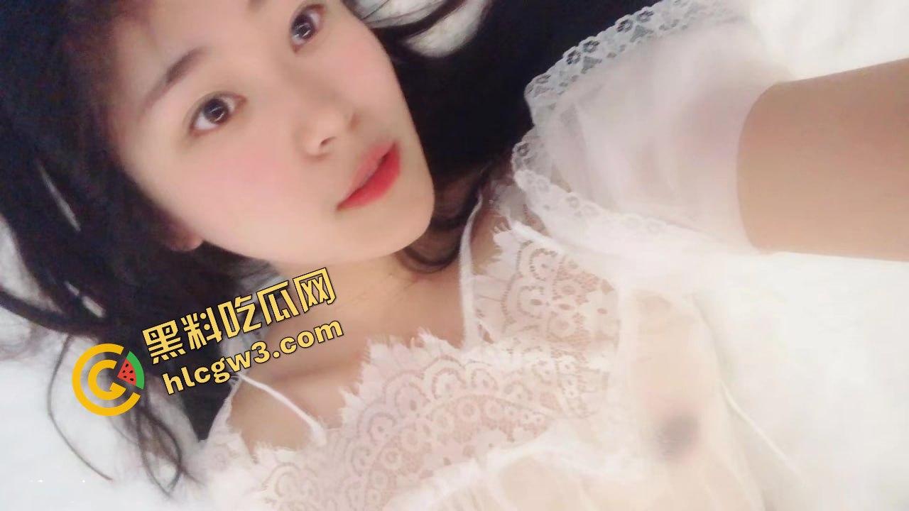 广州东莞已婚骚贱小少妇『何春颖』与老公户外厕所偷偷后入 捆绑黑丝性爱！独家流出！-7